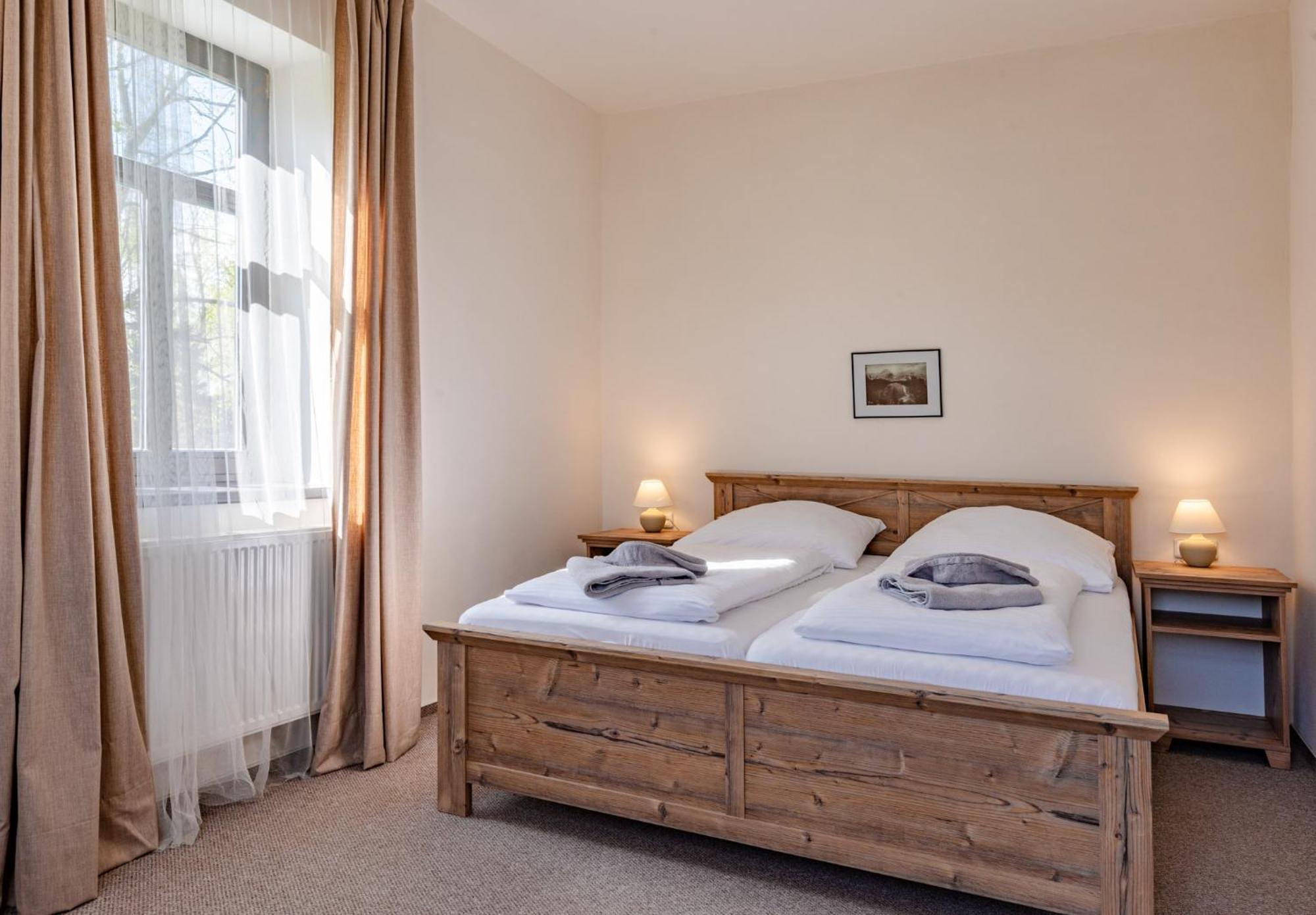 Hotel Svycarsky Dum Sneznik Habitación foto
