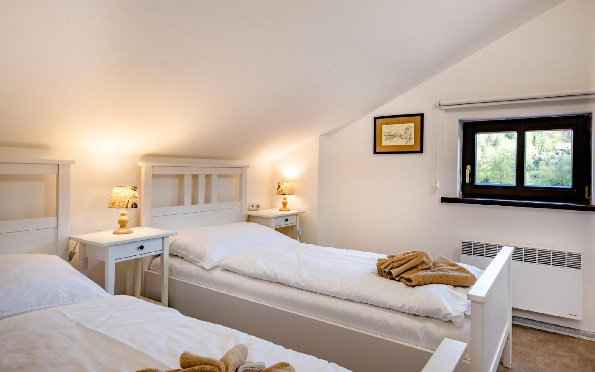 Hotel Svycarsky Dum Sneznik Habitación foto
