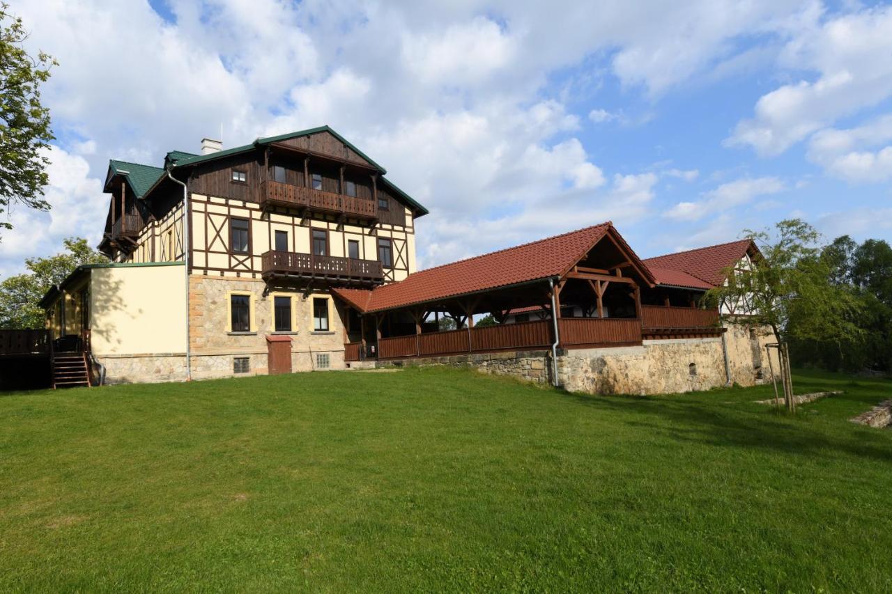 Hotel Svycarsky Dum Sneznik Exterior foto